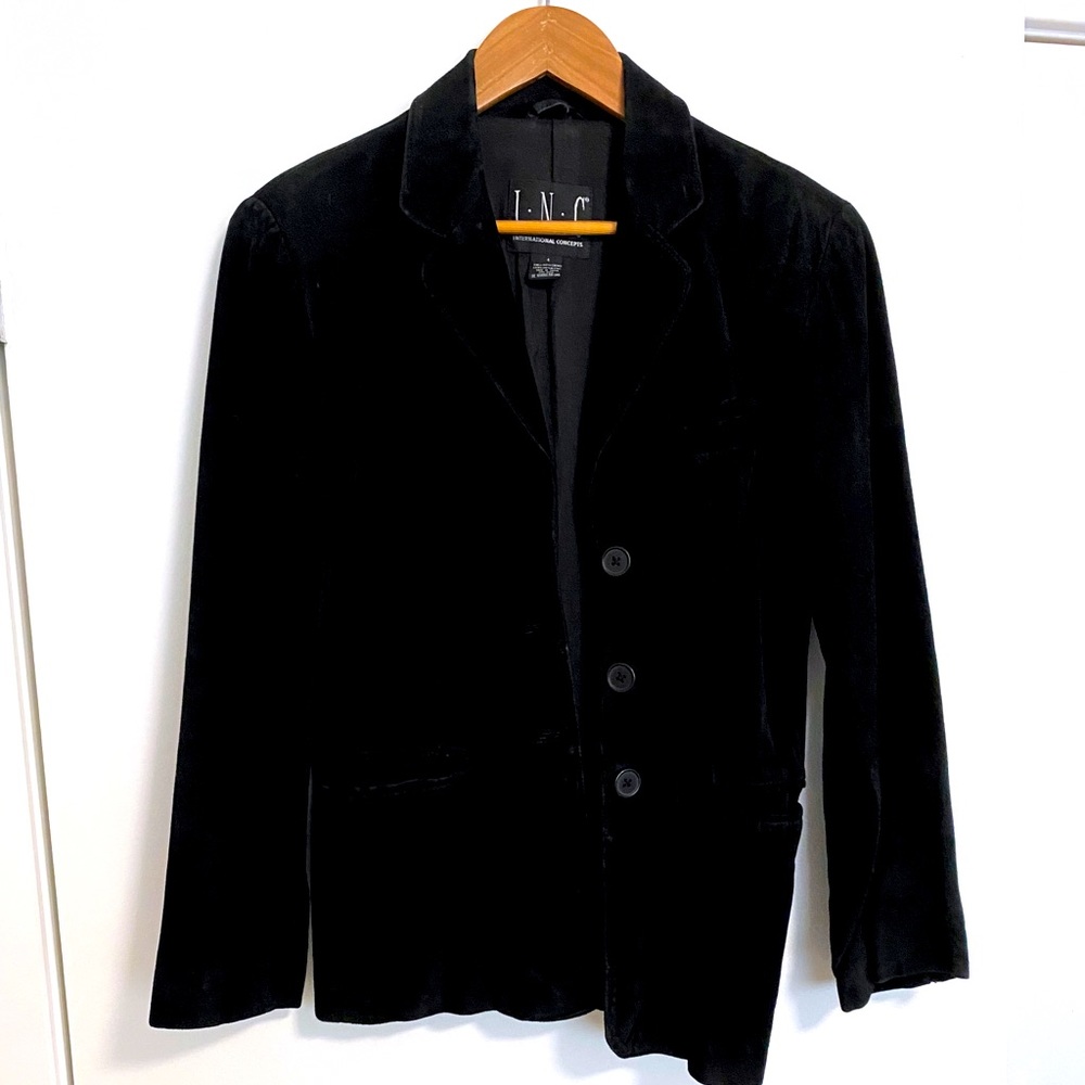 INC 100% suede leather blazer jacket size 4, more like 6